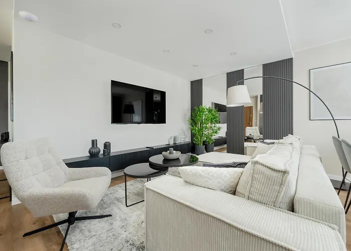 Apartman Piekny Wichrowa - 2 Sypialnie Free Garage By Renters *