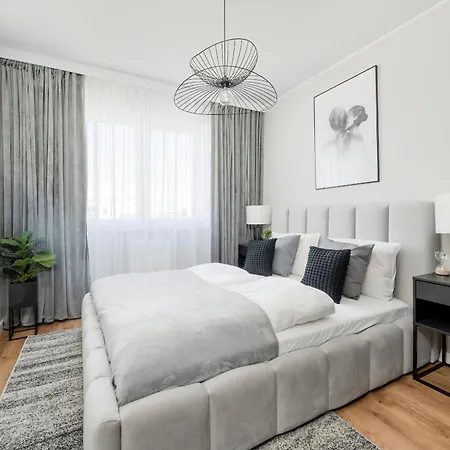 Apartment Piekny Wichrowa - 2 Sypialnie Free Garage By Renters Wroclaw