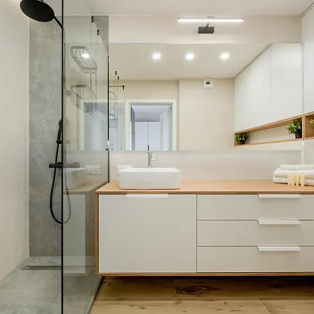 Piekny Wichrowa - 2 Sypialnie Free Garage By Renters Apartment Breslau