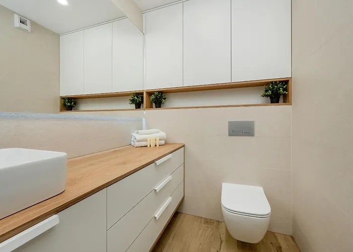 Piekny Wichrowa - 2 Sypialnie Free Garage By Renters 아파트