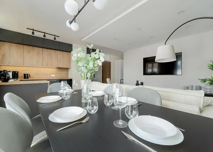 Piekny Wichrowa - 2 Sypialnie Free Garage By Renters 아파트 브로츠와프